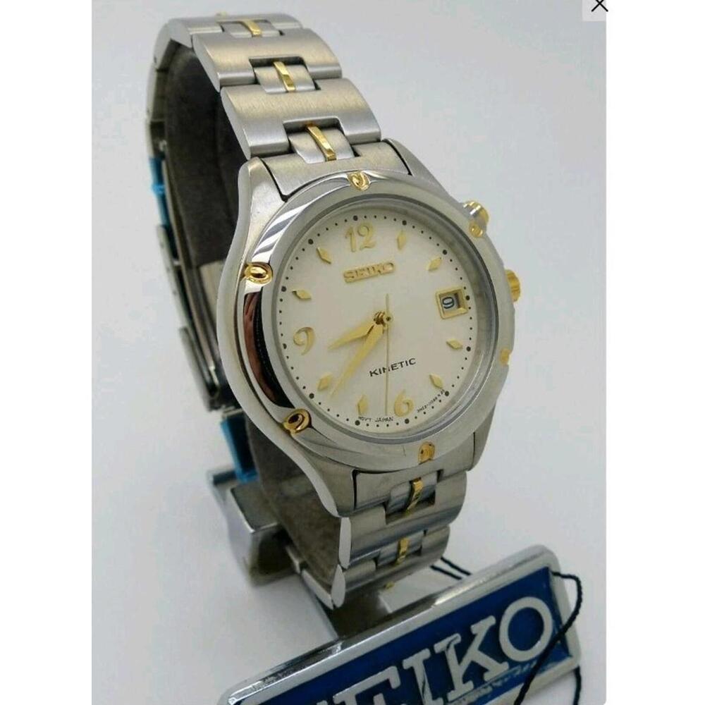 Rare Seiko kinetic 3M22 - 0D70 Women's watch Very Nice